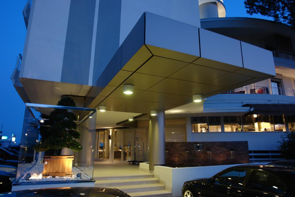 Hotel Mariver Lido di Jesolo Exterior photo